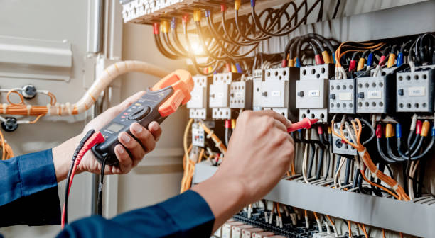 Best Licensed Electrician  in Moundsville, WV
