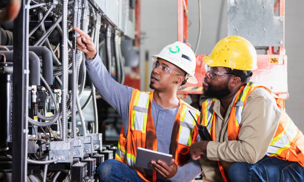 Best Electrical Contractors for Businesses  in Moundsville, WV